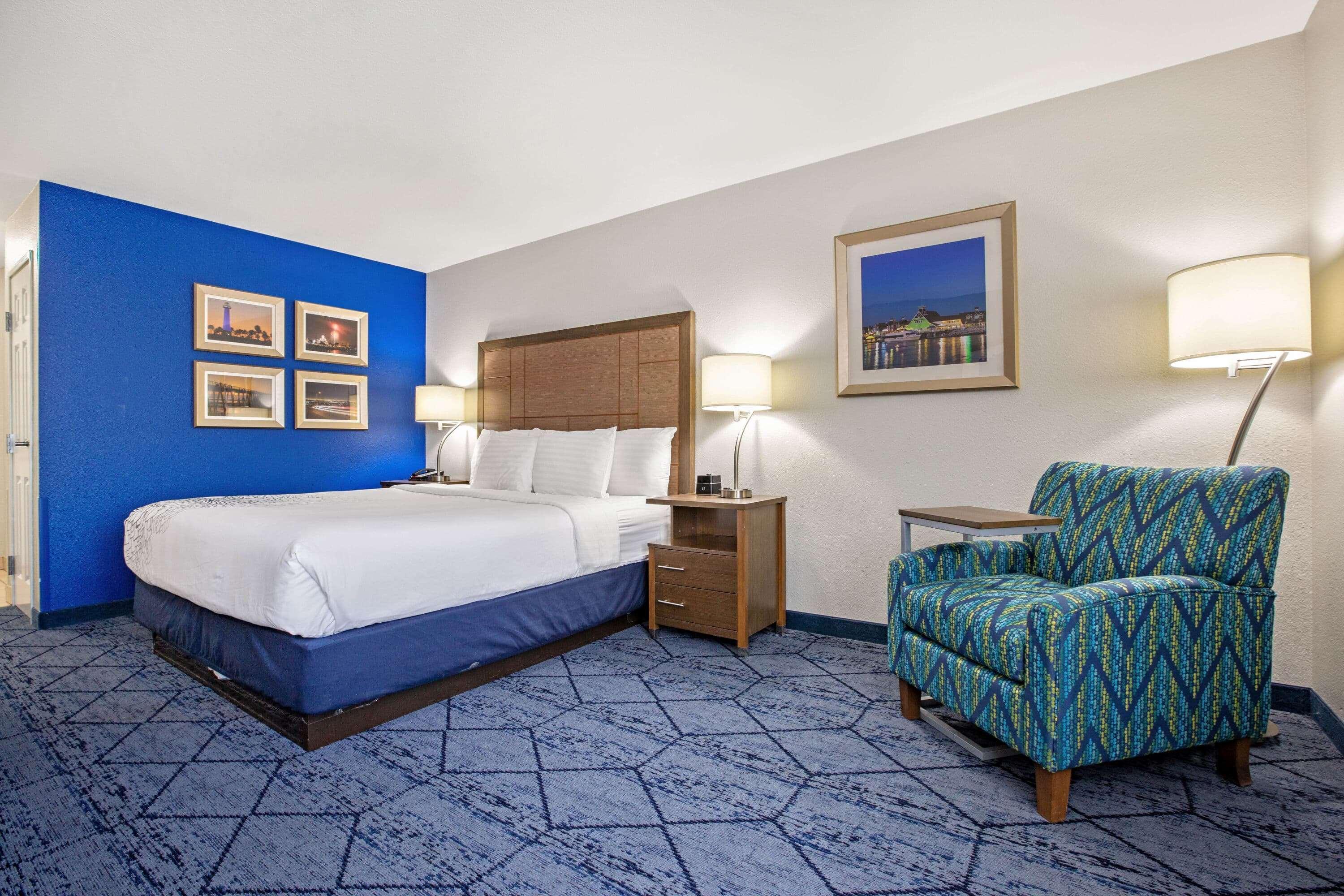 La Quinta By Wyndham Ne Long Beach/Cypress Hawaiian Gardens Exteriör bild