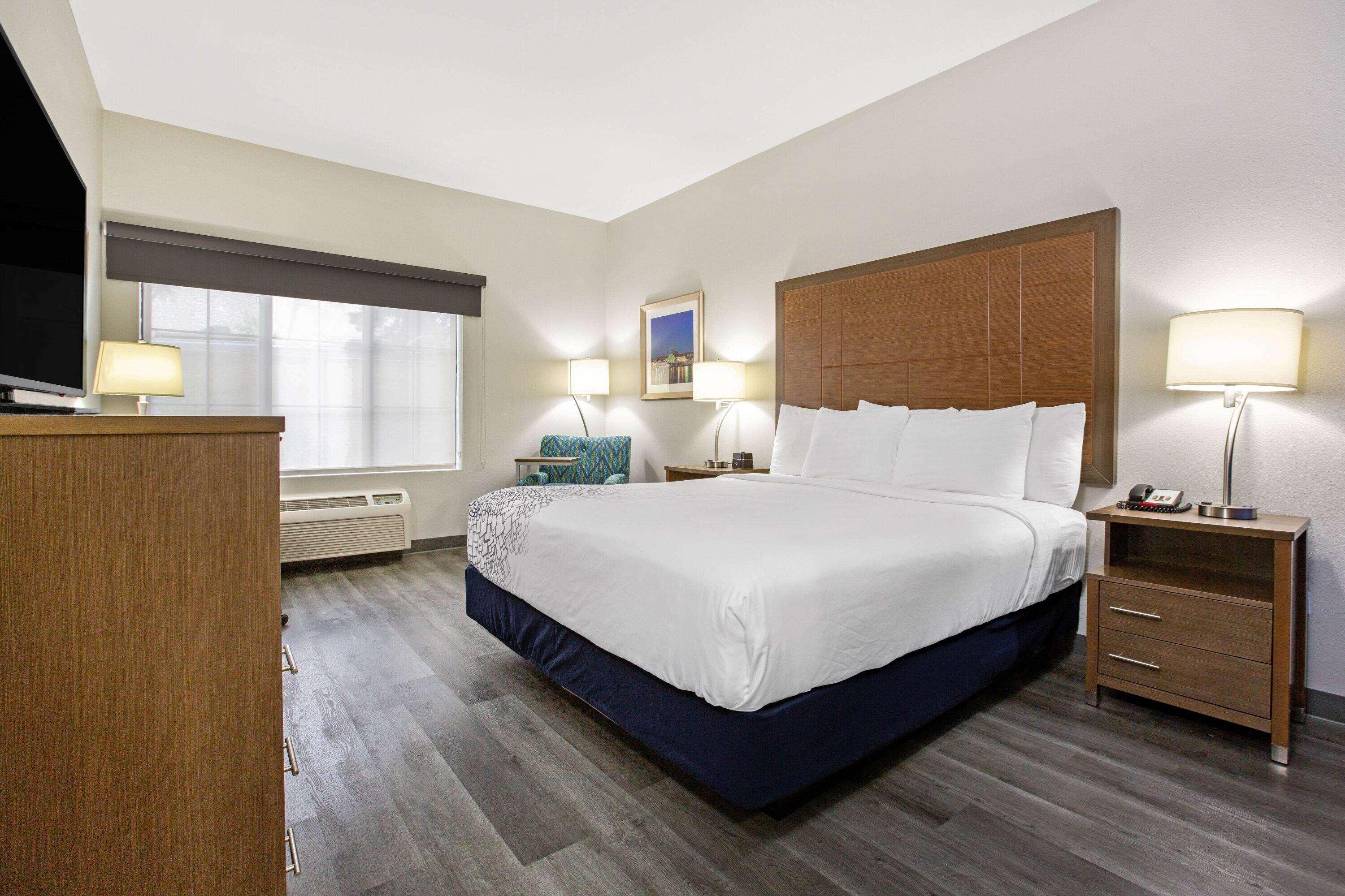 La Quinta By Wyndham Ne Long Beach/Cypress Hawaiian Gardens Exteriör bild